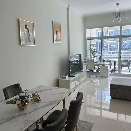 Magique Holiday Homes Marina Viuw دبي المظهر الخارجي الصورة